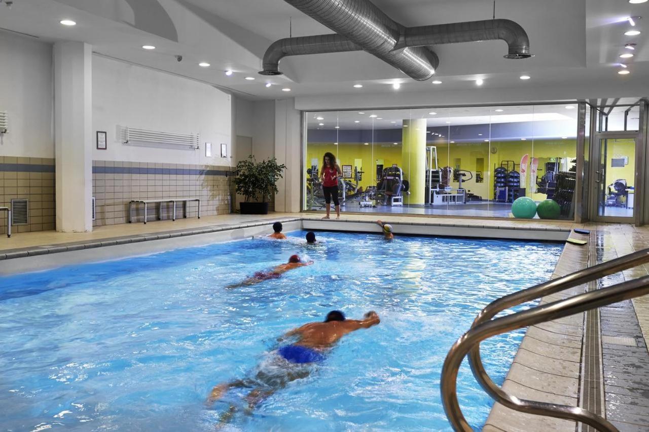 Teleo Vacanze - Villaggio Olimpico Di Colle Sestriere Exteriör bild